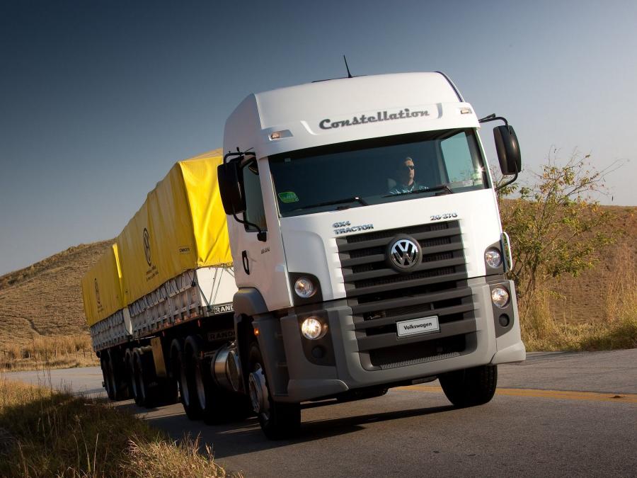  Volkswagen Constellation Tractor 26-370 6x4 2006 года  (фото 3 из 7)
